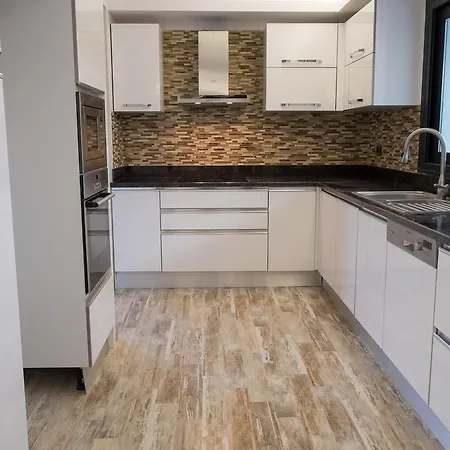 Zuenbuels Villas Vilă *