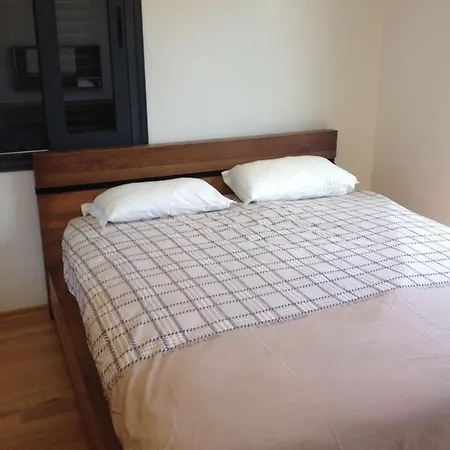 Zuenbuels Villas Vilă *